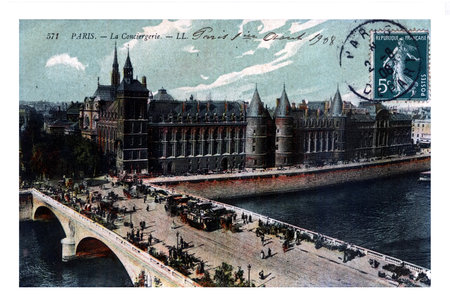 PARIS, FRANCE - CIRCA 1908: vintage canceled postcard printed in France shows Palais de Justice, Conciergerie and Pont au Change, circa 1908. The bridge was built during 1858-1860.のeditorial素材