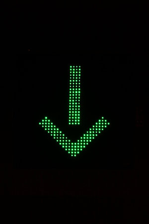 green light arrow sign