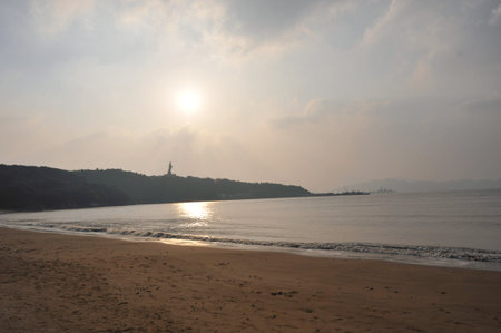 Sunset view by the beachの写真素材