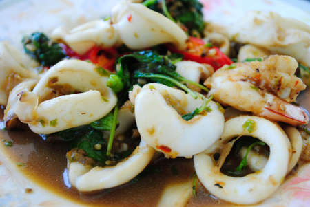  fried squid with spicy sauce