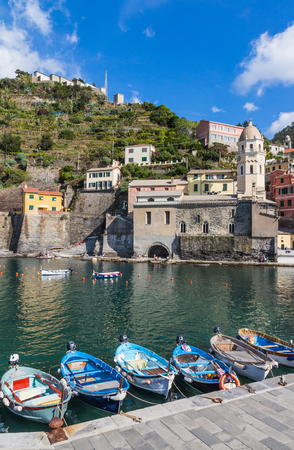 VERNAZZA, ITALY - OCTOBER 20, 2015: The view at Vernazza's small harbor in Vernazza, Cinque Terre, Liguria, Italyのeditorial素材
