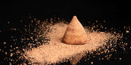Chocolate truffles. Homemade fresh truffle dark chocolate. Gourmet food, delicious dessert. Closeupの写真素材