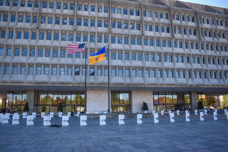 Washington, DC, USA - November 1, 2021: The U.S. Department of Health and Human Services (Hubert H. Humphrey Building) in the Shadows on a Bright Fall Morningのeditorial素材