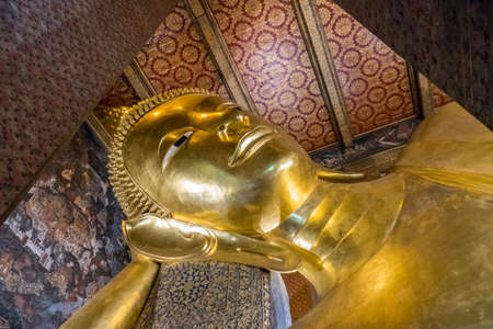 Reclining Buddha in Wat Pho Temple, Bangkok, Thailand, Asiaのeditorial素材