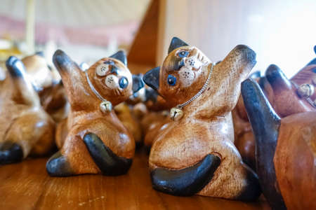 Wooden Cats figures at a market in Chiang Mai, Northern Thailand, Thailand, Asiaの写真素材