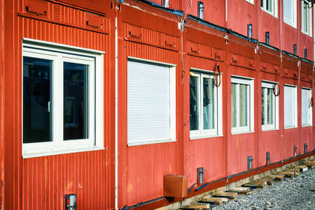 new red mobile home containerの写真素材