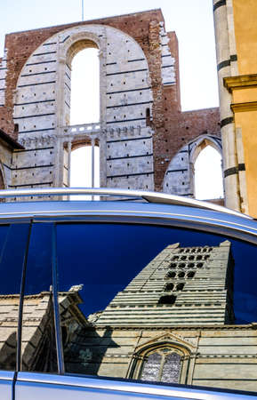 Cattedrale di Santa Maria Assunta - in Siena - italyの写真素材