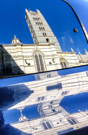 Cattedrale di Santa Maria Assunta - in Siena - italyの写真素材