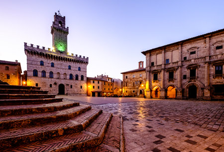 old town of montepulciano - italyのeditorial素材