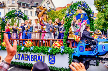 MUNICH, GERMANY - SEPTEMBER 16, 2017: The Oktoberfest is the world biggest beer festival and at the opening parade with rd. 9000 participants take part in historical costumes, music bands and horses.のeditorial素材