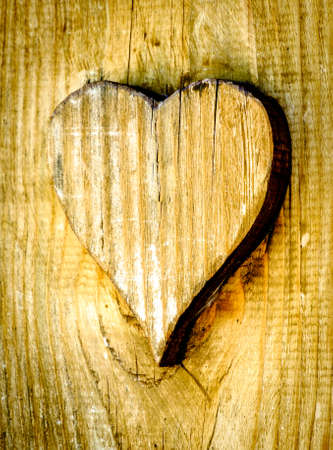old wooden heart - closeup photoの写真素材