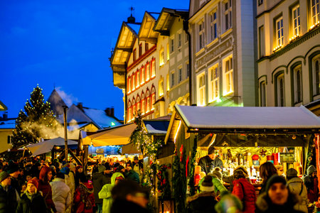 BAD TOELZ, GERMANY - DECEMBER 3: people at the famous christmas market on December 3, 2017 in Bad Toelz, Germanyのeditorial素材