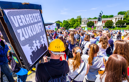 Munich, Germany - May 24: "Fridays for Future" protest - Participants protesting against climate policy every Friday in Munich on the Theresienhohe on May 24,2019のeditorial素材