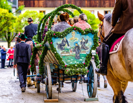 Bad Toelz, Germany - November 6: people with traditional clothes at the annual horse-carriage procession with blessing, named leonhardifahrt on November 6, 2019 in bad toelz, germanyのeditorial素材