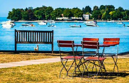 typical sidewalk cafe in viennaの写真素材