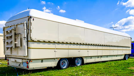 typical trailer at a street