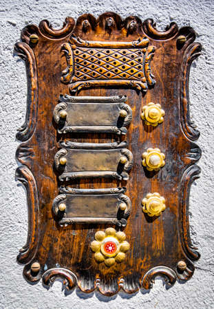 old bell button - photo - closeup