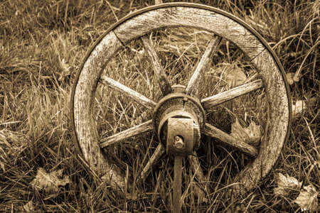 old wagon wheel - photo - closeupの写真素材