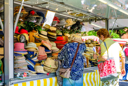Munich, Germany - August 1: typical regional market (called Auer Dult) with stalls for household goods, crockery, textiles and clothing every three months on mariahilfplatz in munich on August 1, 2022のeditorial素材