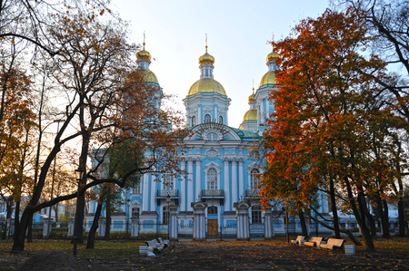 St.-Petersburg, Russia - October 18, 2018: view of the dome of St. Nicholas Cathedral in St. Petersburgのeditorial素材