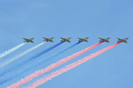 Moscow, Russia - May 07, 2022: view of the flying planes at the victory paradeのeditorial素材