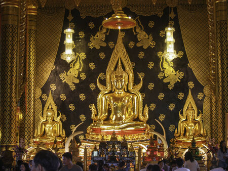 Statues Temple Thaiのeditorial素材