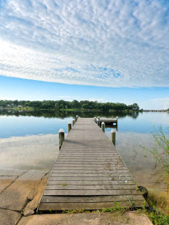 Peaceful Morning Rustic Florida Fishing Pierの写真素材