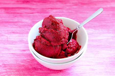 Berry ice cream