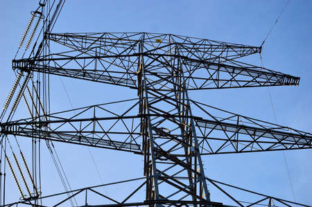 The structure of the power mast seen from the inside.