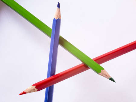 primary color triangular in arts