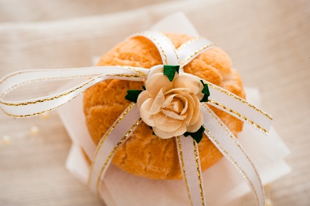 Vanilla cookies as present on napkin