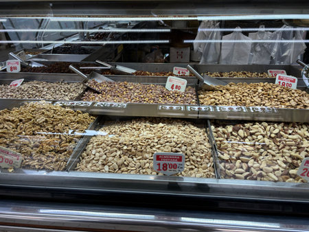 Different kinds of nuts in a shop in Barcelonaの写真素材
