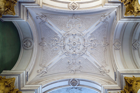 grunge ornate white decorative plaster ceilingのeditorial素材