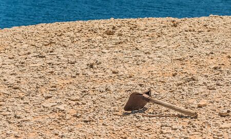 shovel tool dig stone desert work farm agriculture