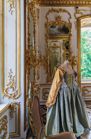 Hermitage Pavilion Interior ceremonial hall - Tsarskoye Selo Pushkin. St. Petersburg. RUSSIA, June 3, 2014のeditorial素材