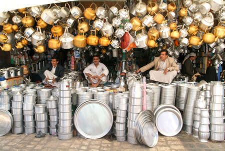 Sana, Yemen - 20 January 2008: people selling teapots and plates on the market of old Sana on Yemenのeditorial素材