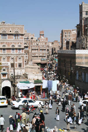 Sana, Yemen - 19 January 2008: people walking on the main square of old Sana on Yemenのeditorial素材