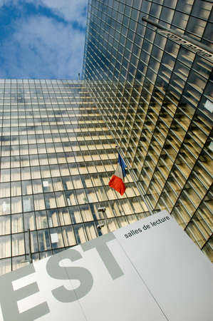 Paris, France - 5 November 2002: One the tower of the new national library F. Mitterand at Paris on Franceのeditorial素材