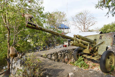 Old artillery piece of the red Khmer on mount Phnom Sampeau at Battambang, Cambodiaのeditorial素材