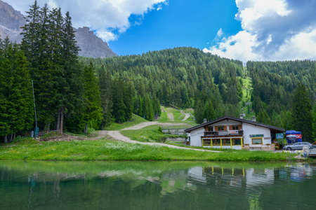 Plattkofel and Langkofel mountain ranges on the Dolomites in Italyのeditorial素材