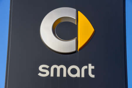 Lugano, Switzerland - 24 October 2018: Logo sign of Smart car dealer at Lugano on Switzerlandのeditorial素材