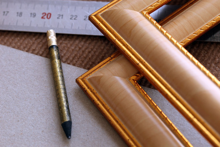 tool Assembly frames, frames, Windows, furniture, paintings, photos, ruler, pencil on beige...