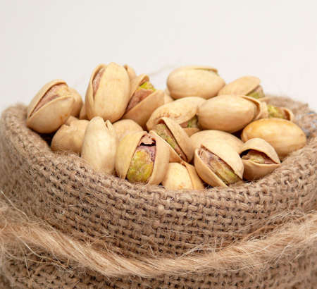 pistachios 