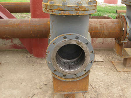 Oil refinery. Equipment for primary oil refining.