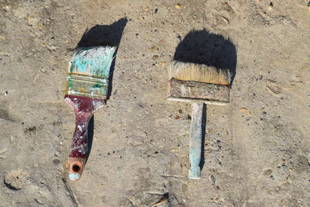 Old oil dried brush. The old unnecessary things.の写真素材