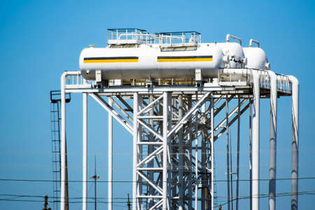 Equipment of final separation. Equipment of shop of preparation of oil and gas.