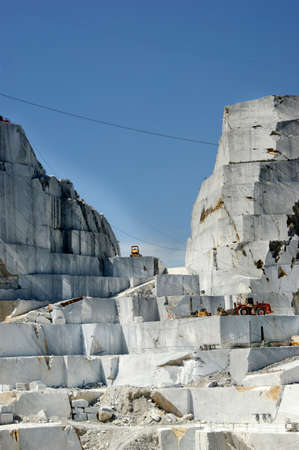 Excavation under the open sky of white marble from Carrara Italy のeditorial素材