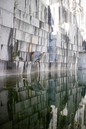 Photographic documentation of a wall after the extraction of the marbleの写真素材