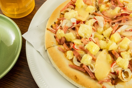 hawaiian pizzaの写真素材