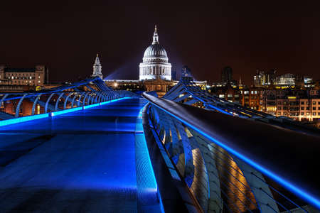 blue millenium bridge at night in Londonのeditorial素材